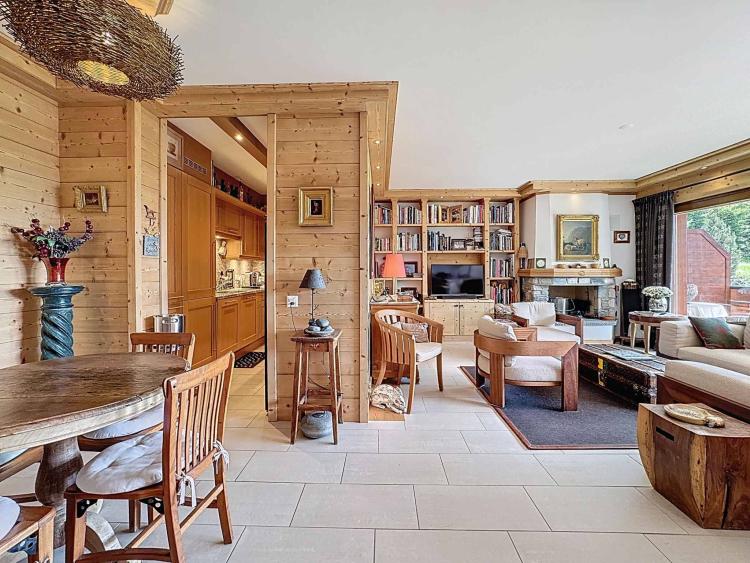 EXCLUSIVITE - Bel appartement de 4.5 pièces avec vue