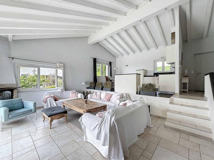 Maison coup de cœur avec vue sur le lac