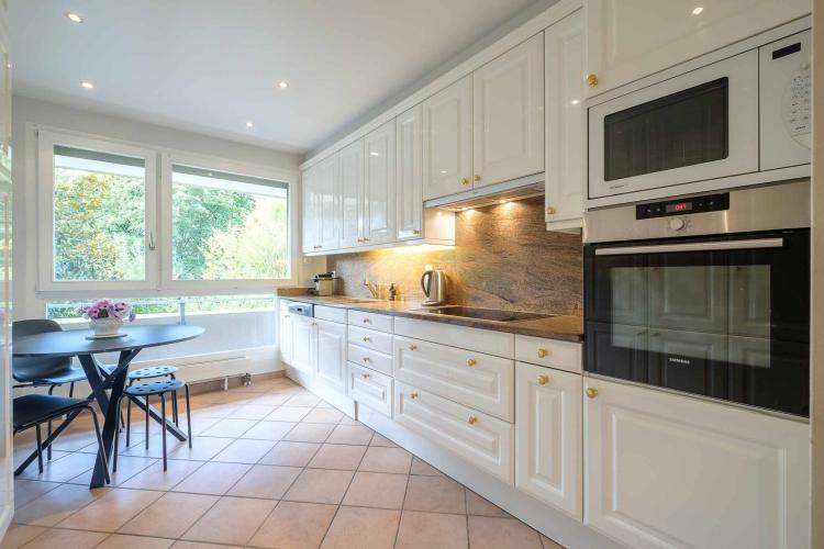 Magnifique appartement de 8 pièces dans une résidence de standing
