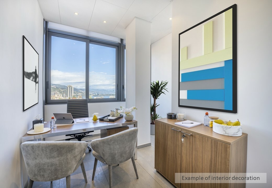 Silencieux bureau indépendant dans un espace de coworking sur les hauteurs de Monaco