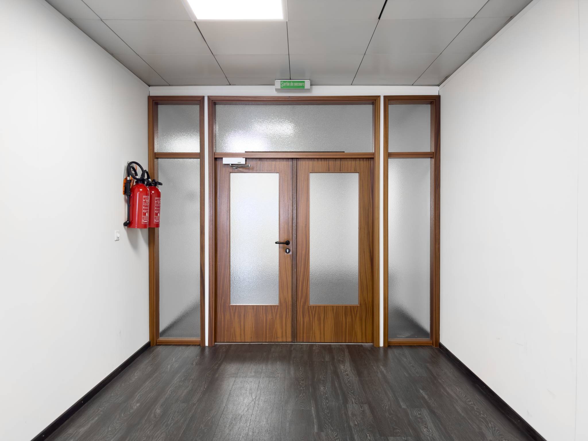 Surface de bureaux/ateliers de 337m2 à Satigny