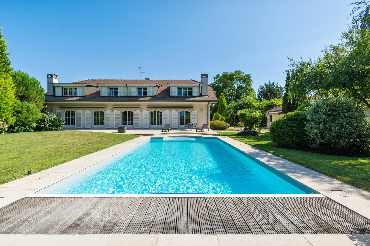 House for sale, Vessy, environnement résidentiel de villas (Veyrier, Switzerland)