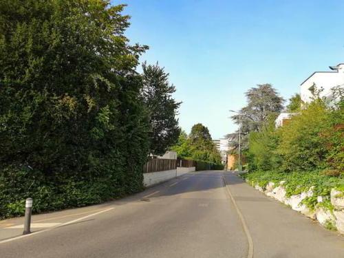 LE GRAND-SACONNEX - VILLA DE STANDING - ELEGANCE ET SERENITE