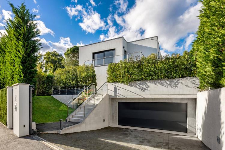 Superbe villa contemporaine très haut de gamme, Minergie. En exclusivité !