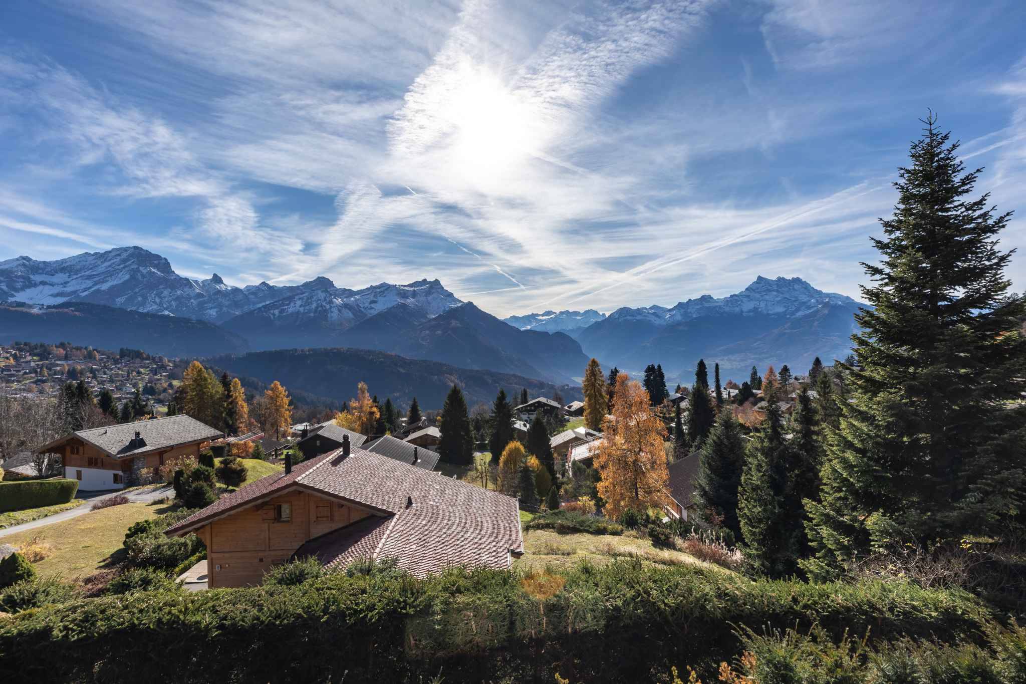 Chalet d'exception avec ascenseur privatif et vue imprenable