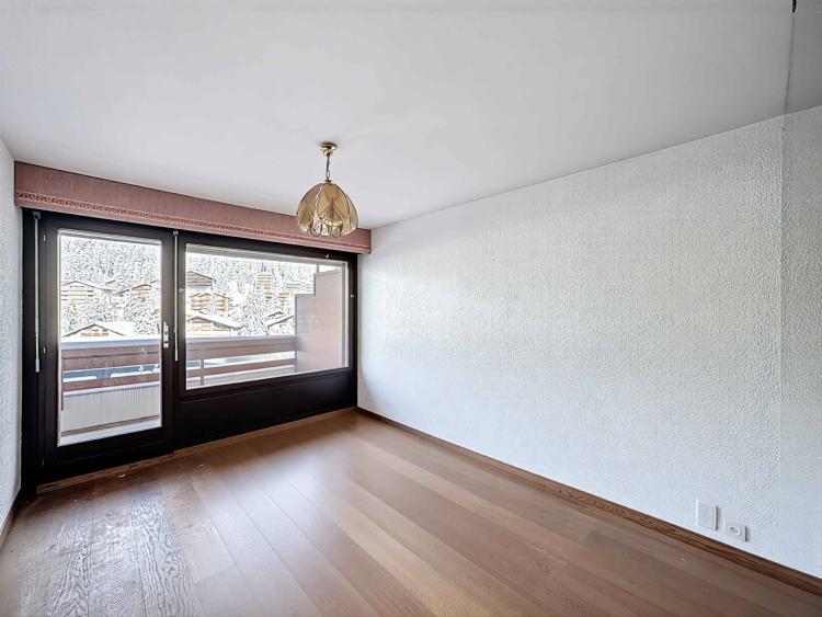 Appartement de 3.5 pièces face au golf avec très belle vue