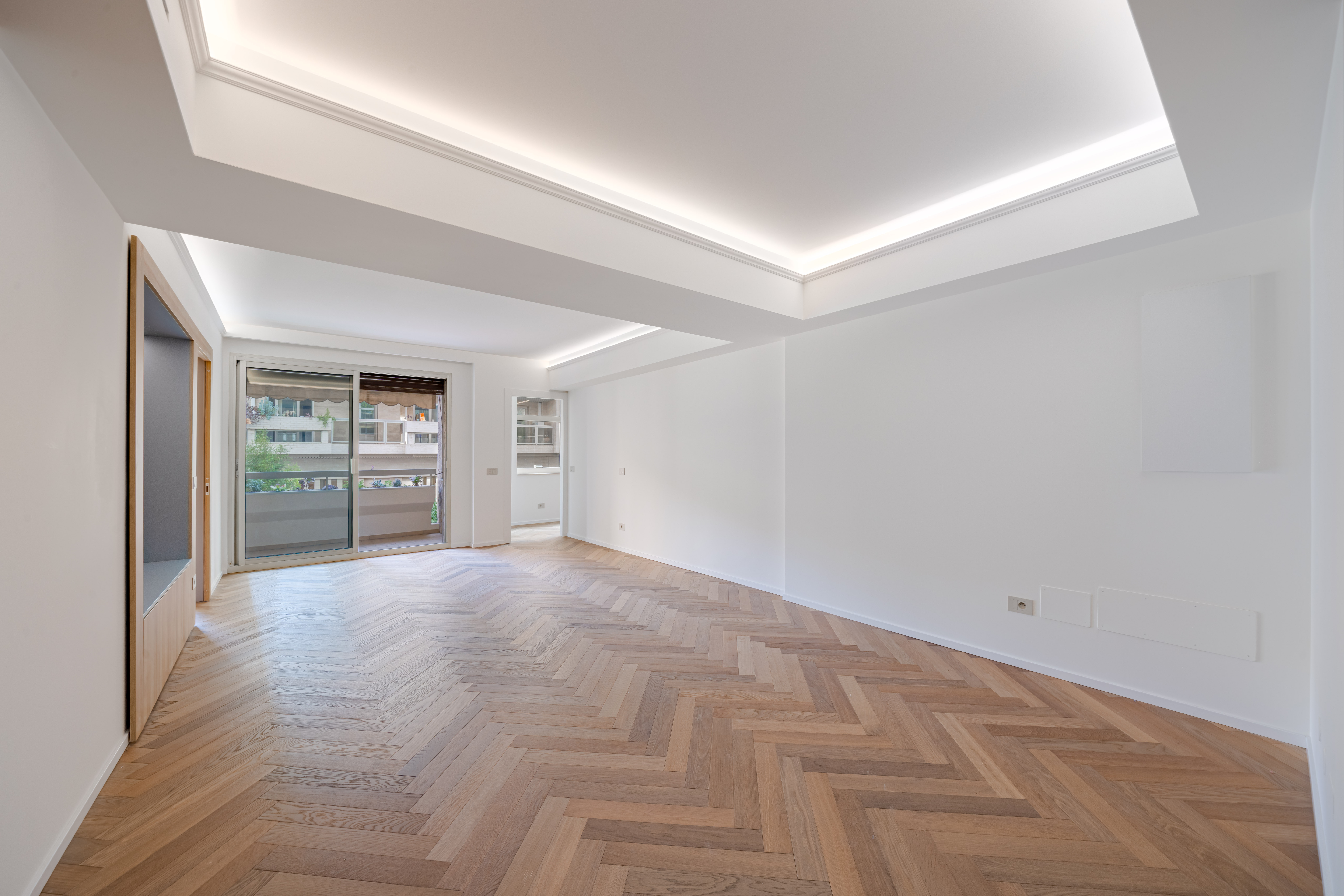 APPARTEMENT USAGE MIXTE PORT