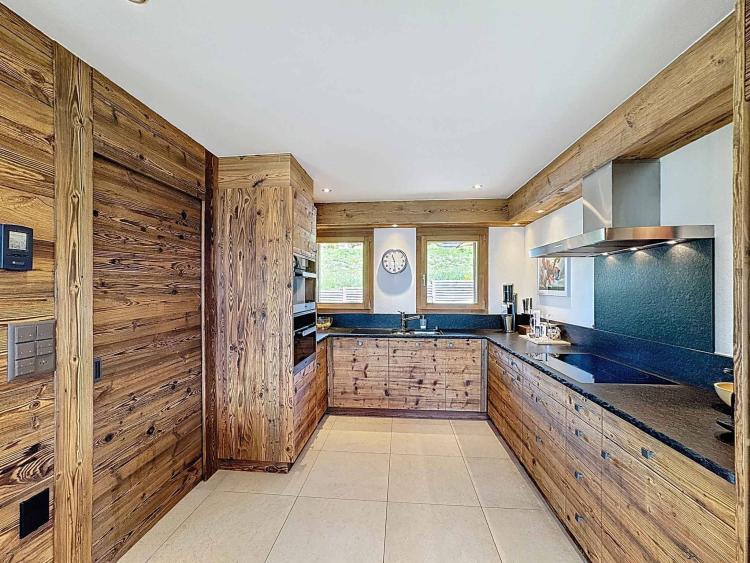 Magnifique chalet en vieux bois avec vue panoramique
