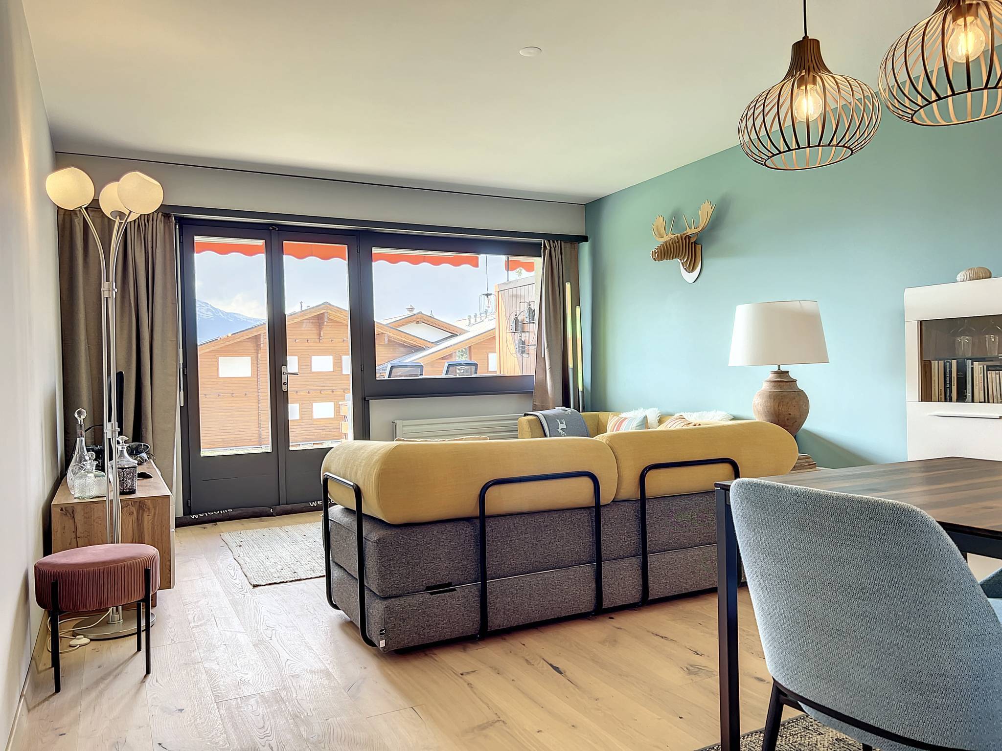 Magnifique appartement de 2.5 pièces refait à neuf avec belle vue