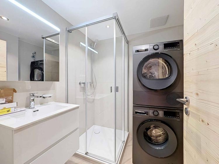 RARE - Au coeur de la station, appartement neuf de 4.5 pièces avec vue