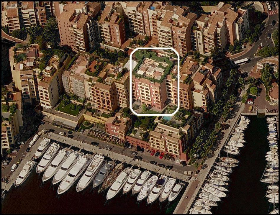 Bureau rénové en plein coeur de Fontvieille