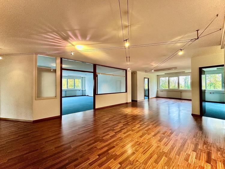 Bureaux, locaux de 186 m2 à louer à Lausanne