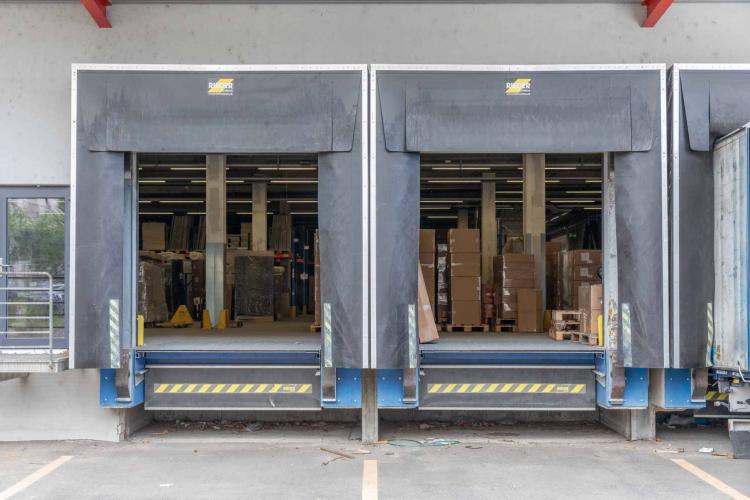 RARE ! Surface de stockage de 467m² au centre de Genève