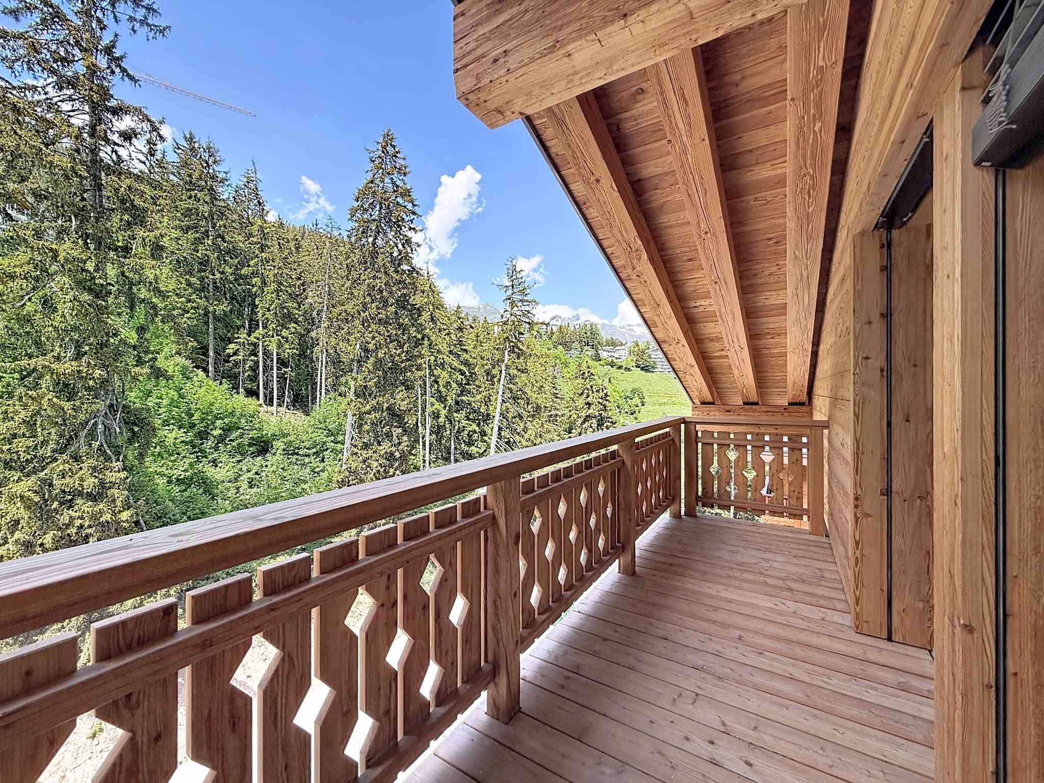 RARE - SPLENDIDE ATTIQUE AVEC VUE PANORAMIQUE - NEUF