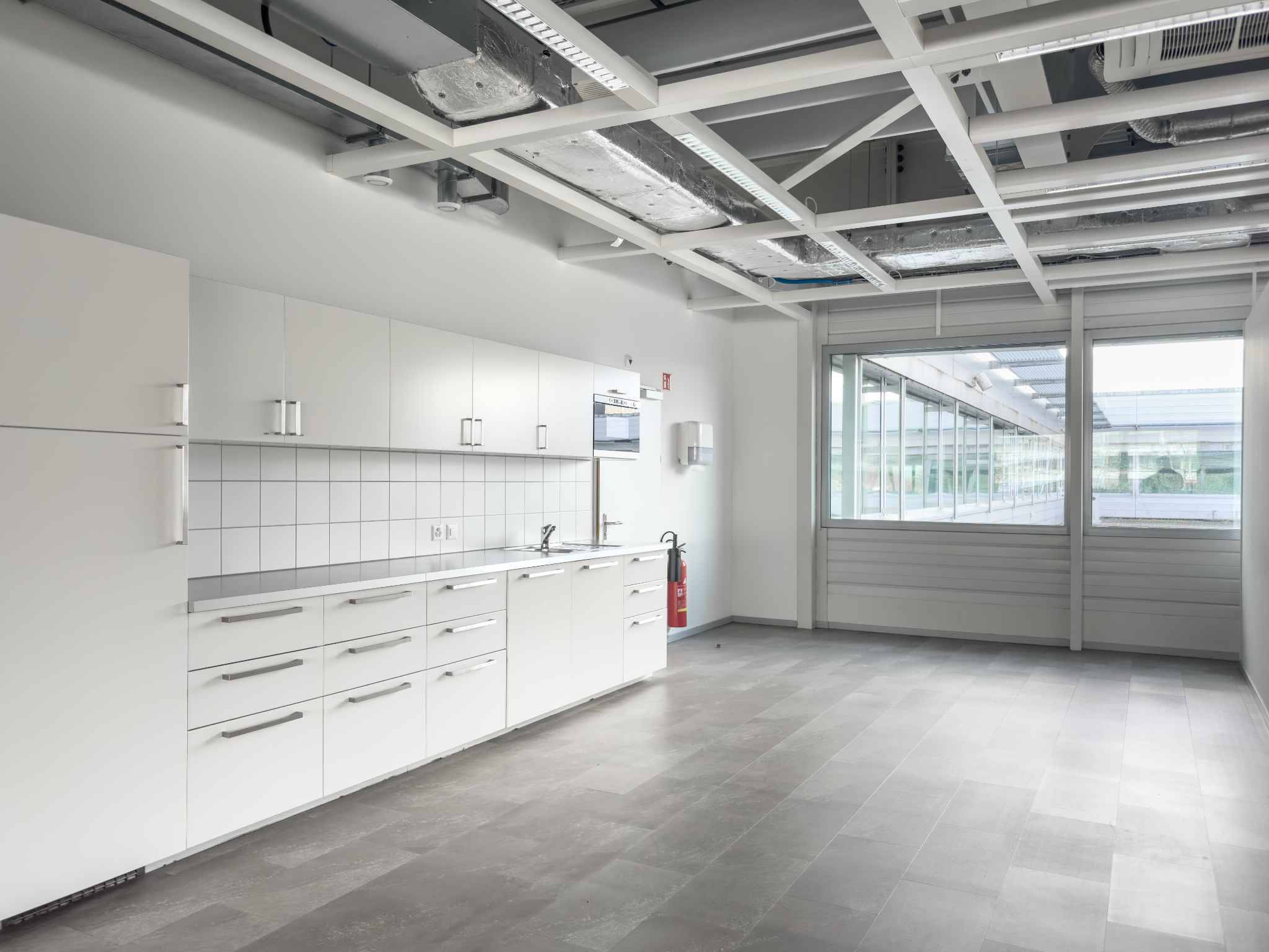 Vernier - Surface de 1309 m2 en attique - Immeuble IKEA