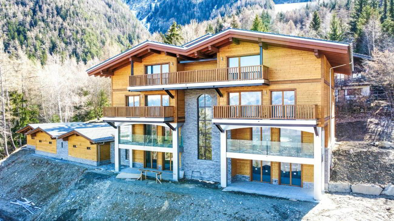 House for sale in Saxon, Switzerland