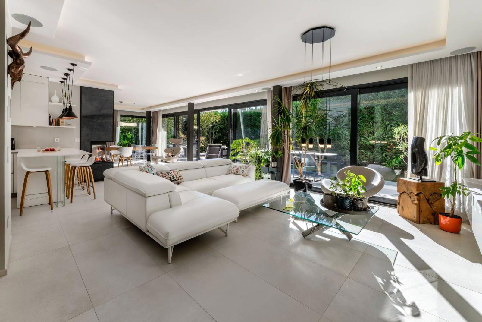 Superbe villa contemporaine très haut de gamme, Minergie. En exclusivité !
