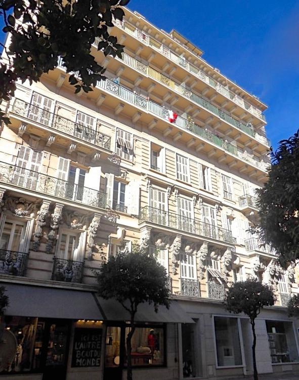 GRAND 4 PIECES BOURGEOIS