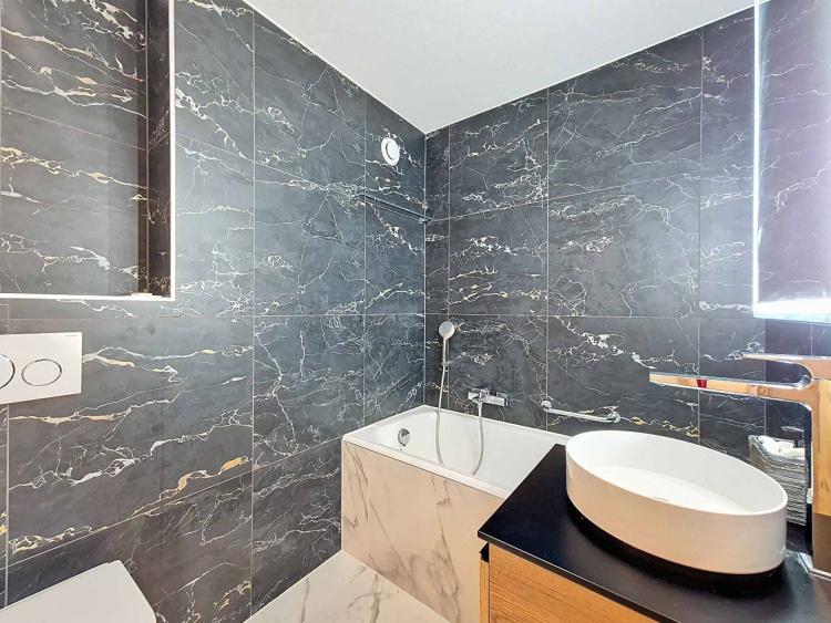 Charmant appartement de 2.5 pièces, rénové