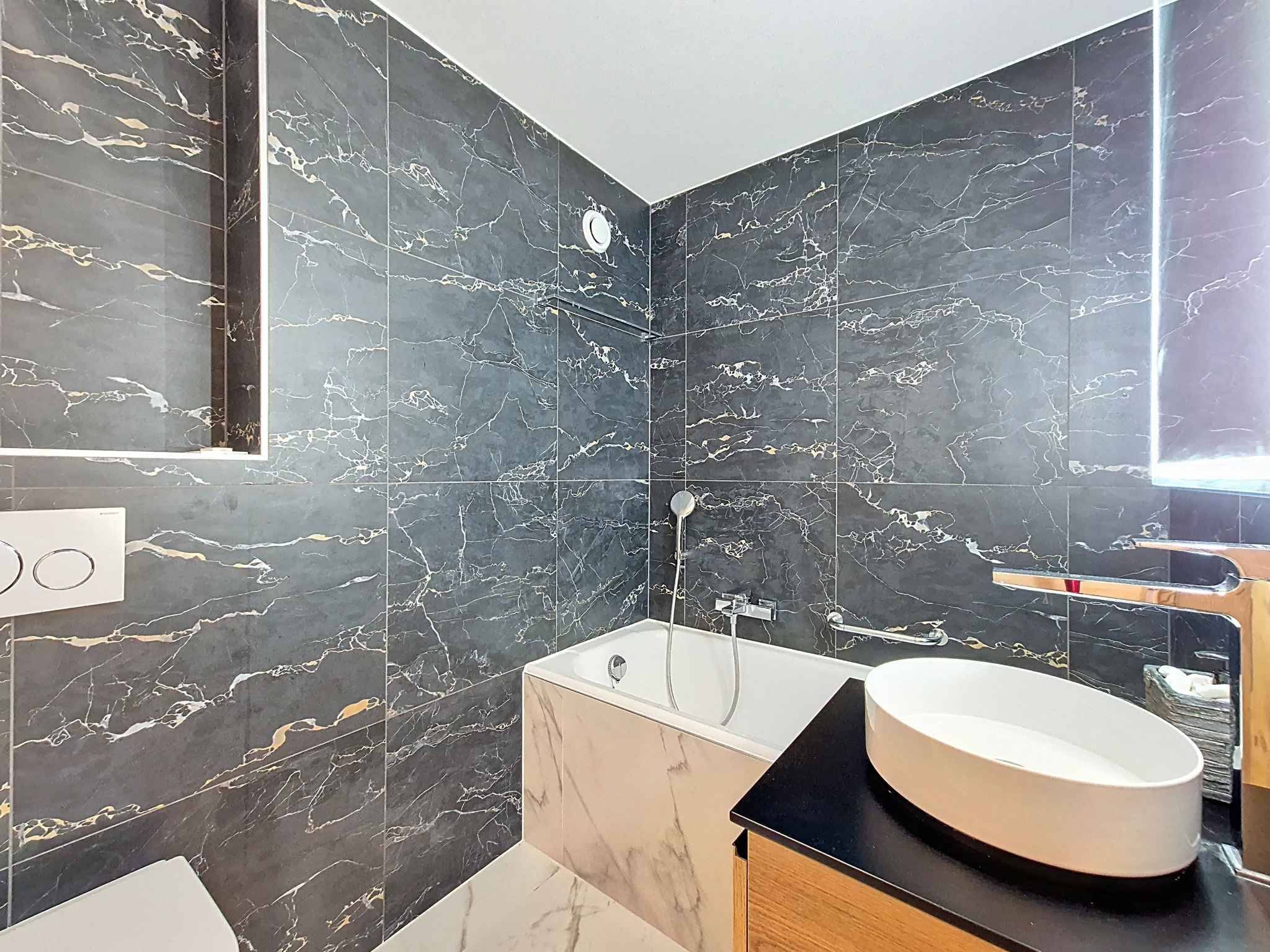 Charmant appartement de 2.5 pièces, rénové