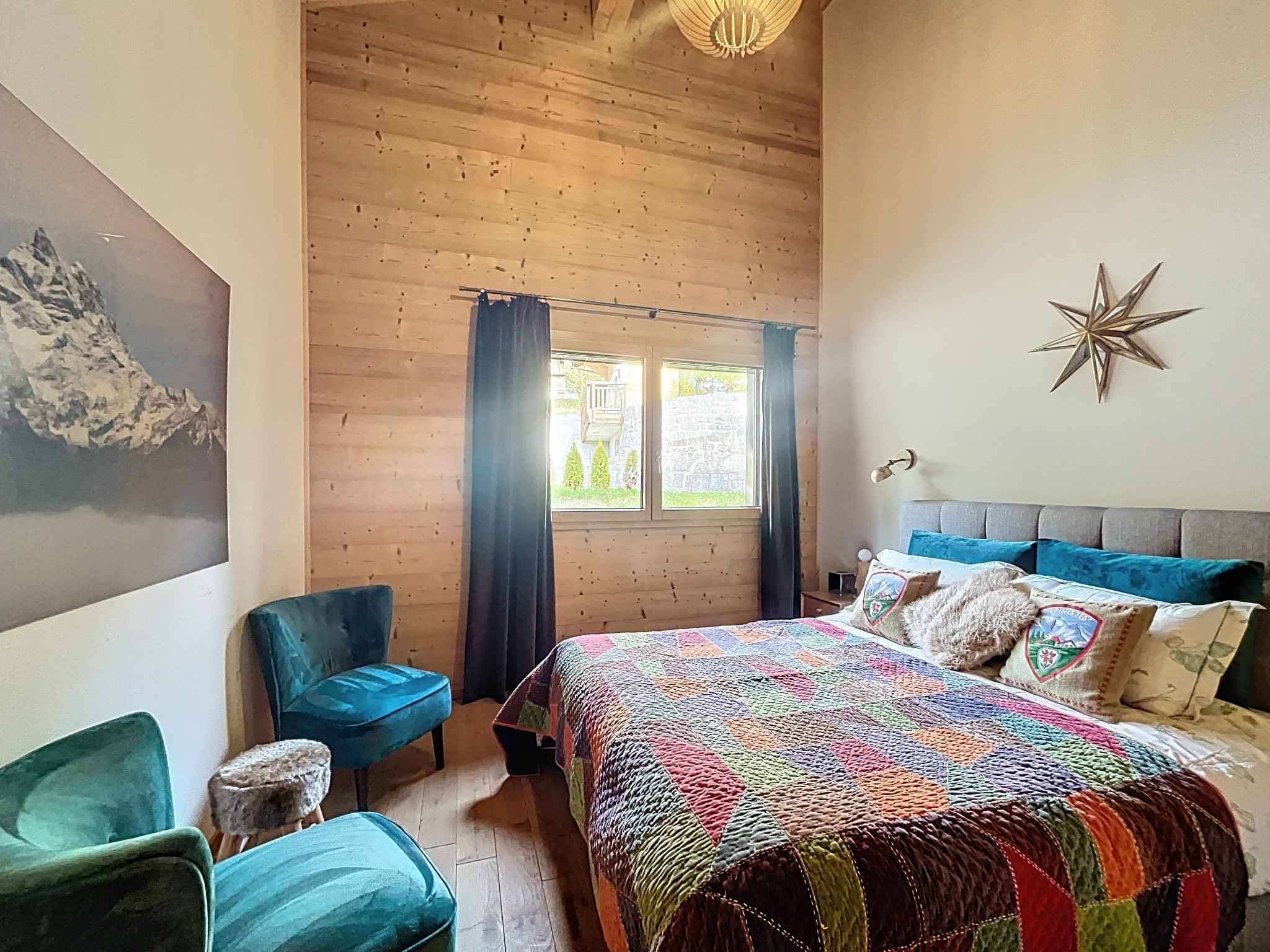 Appartement avec cachet face aux montagnes, à deux pas des pistes