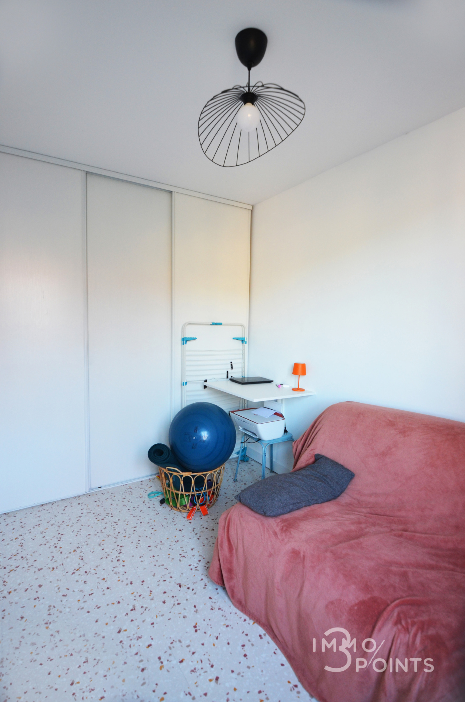 Villa familiale avec piscine – Secteur prisé