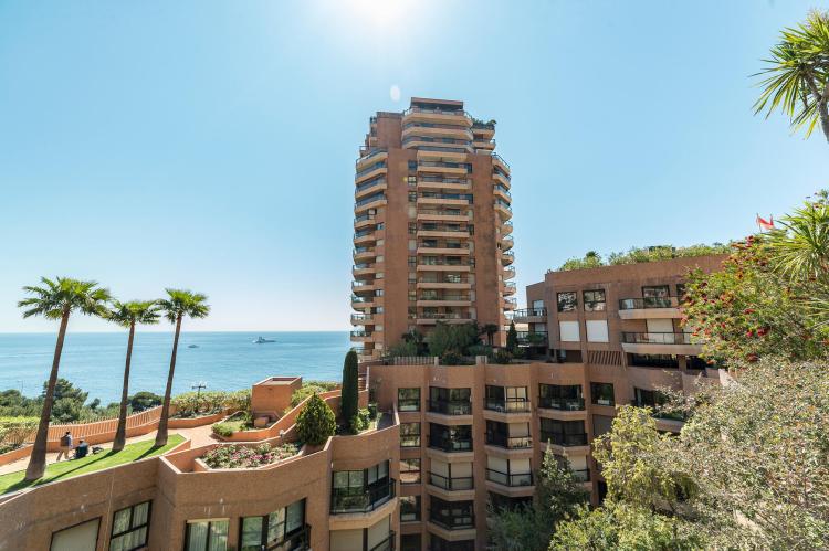 Monte Carlo Sun : Bureau avec Accès Piscine & Concierge