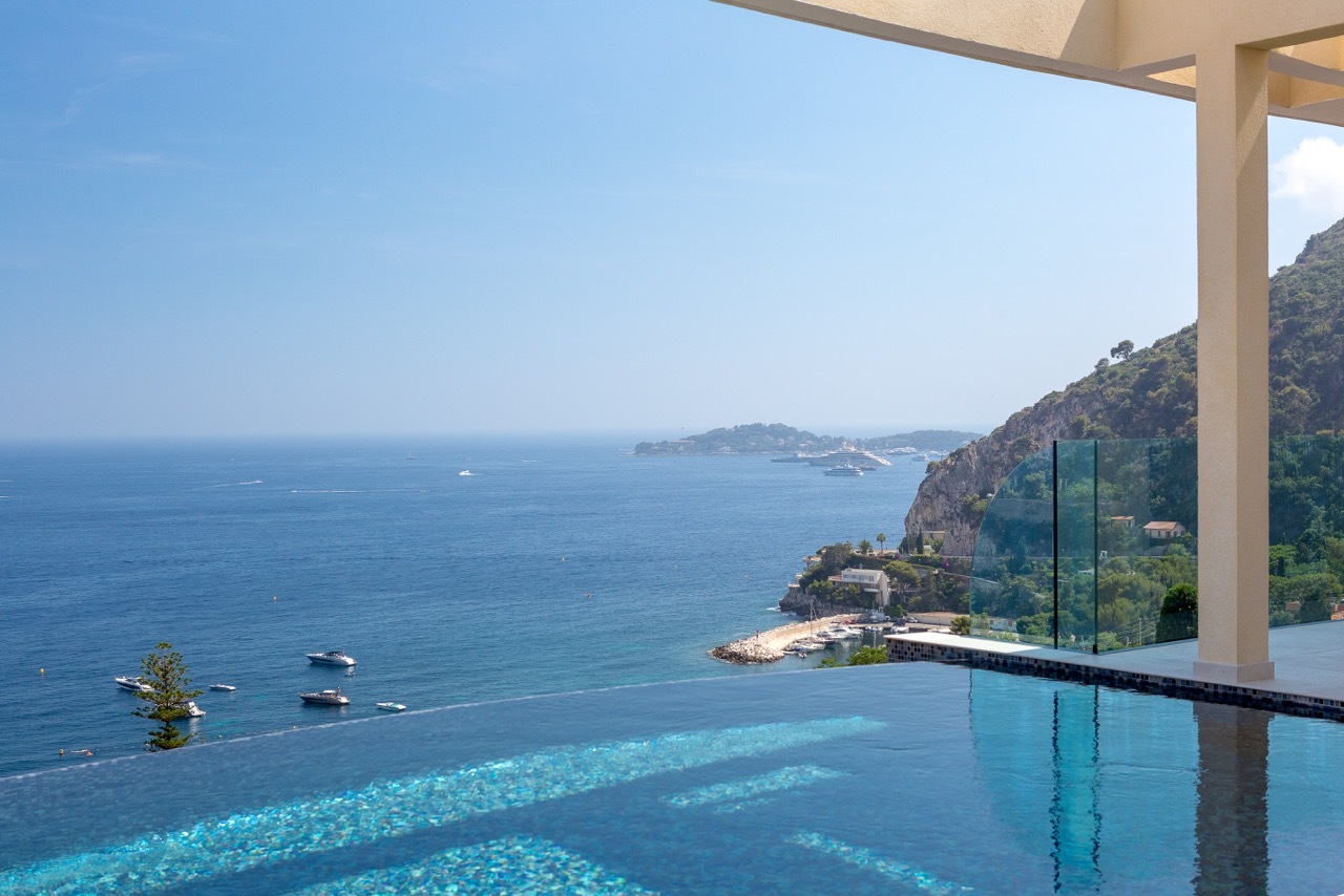 VILLA BLUE SEA