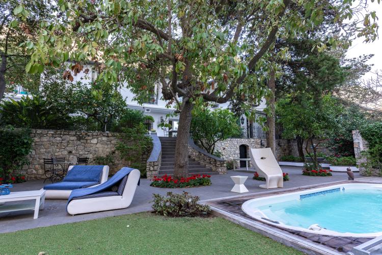 VILLA DANS MONACO - UNIQUE