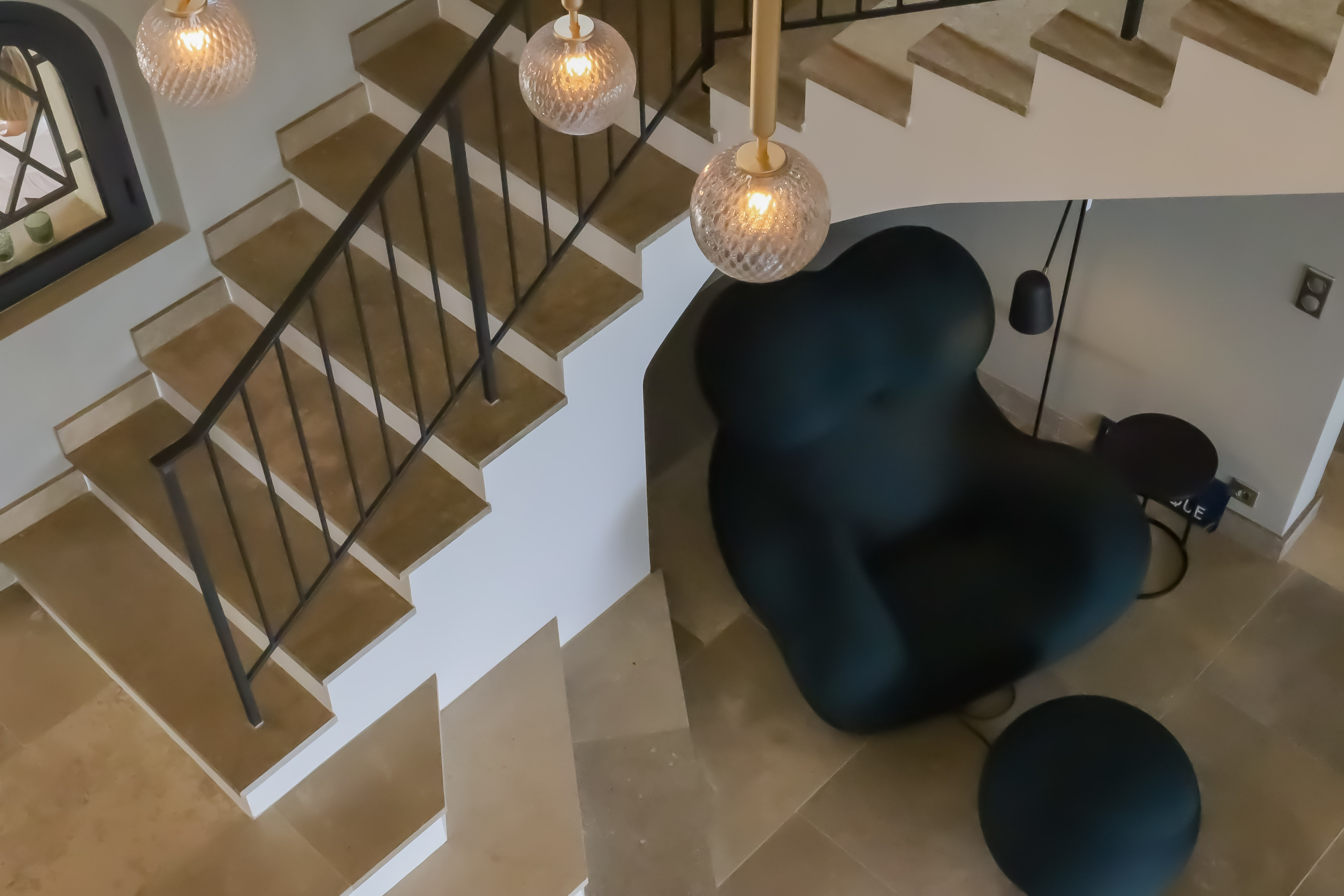 CHATEAUNEUF DE GRASSE - SUBLIME VILLA RÉNOVÉE