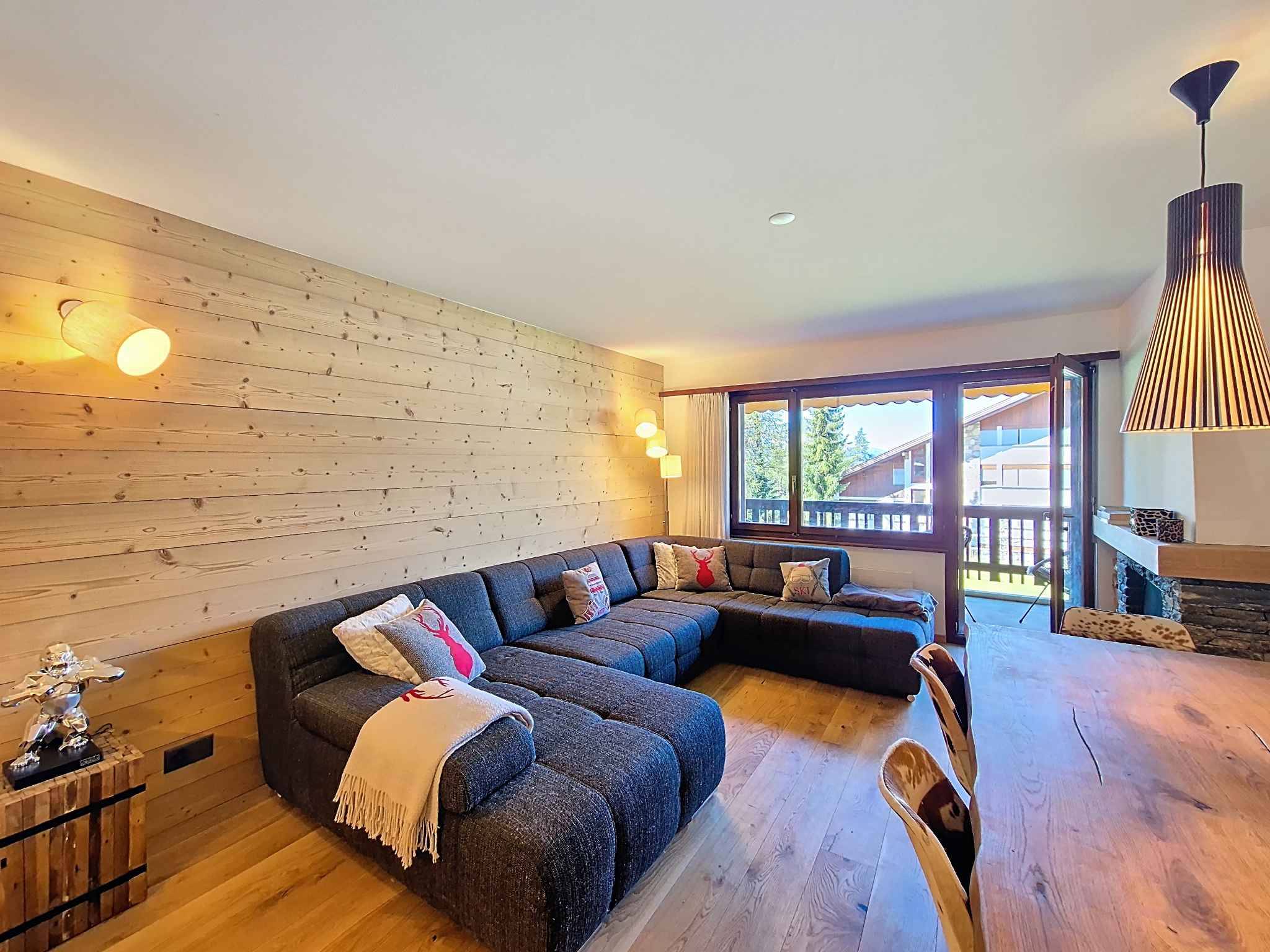 Charmant appartement de 2.5 pièces, rénové