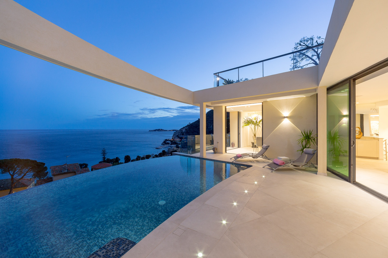 VILLA BLUE SEA