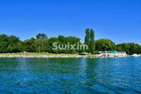 Charming Villa a few minutes walk from the Lake