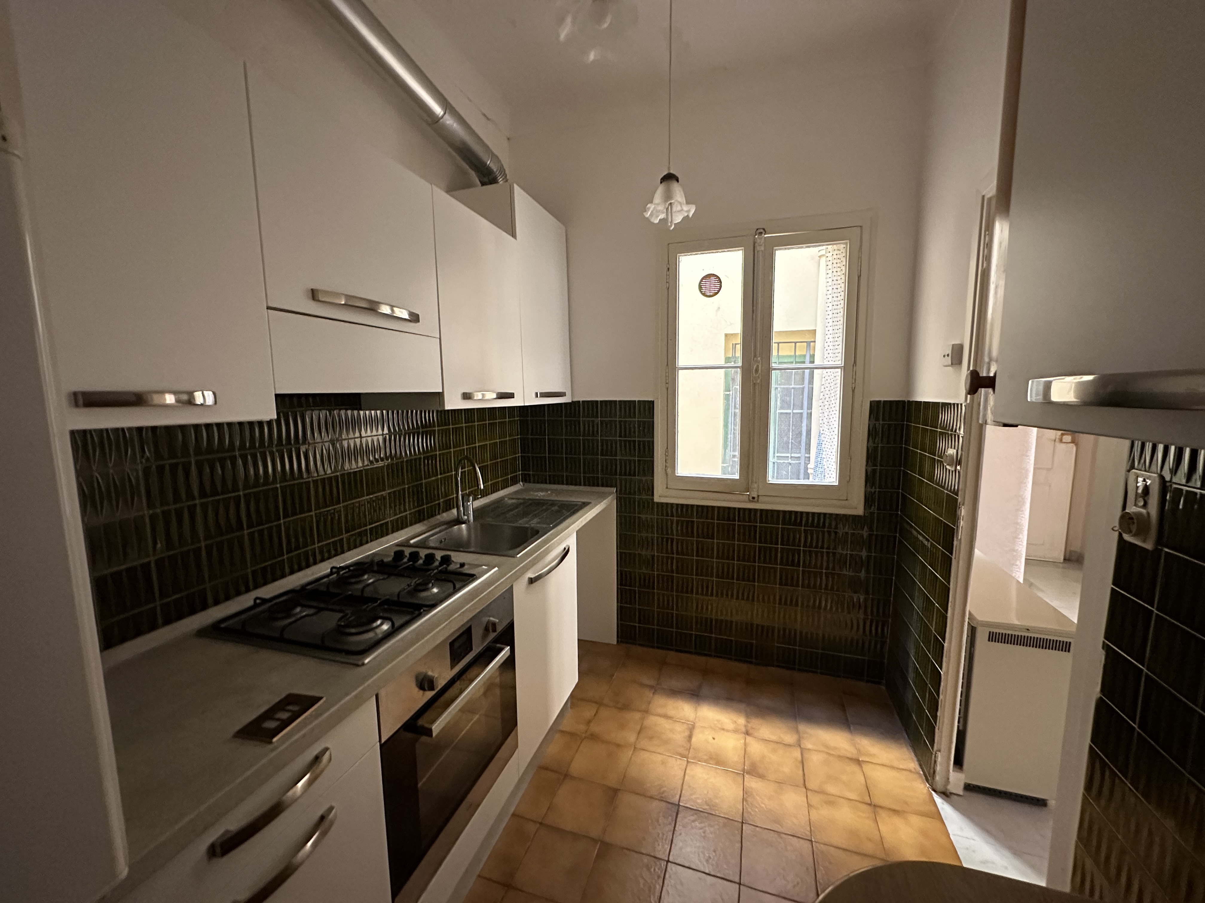 Appartement à rénover au cœur de la Condamine