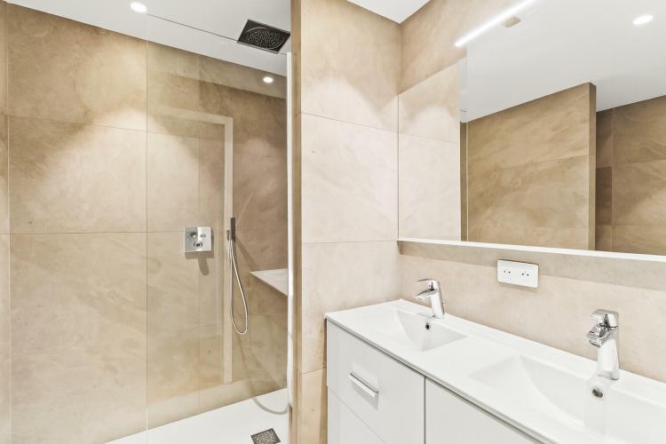 Rare Appartement Familial de Prestige avec Vue Mer Panoramique