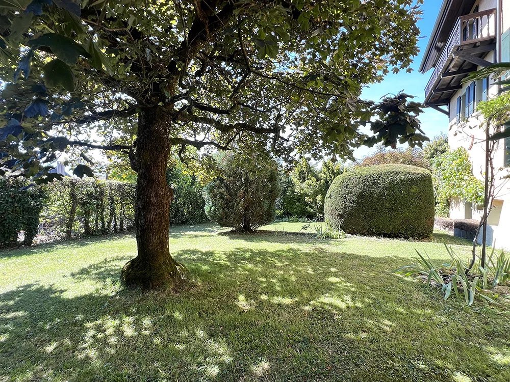 House for sale in Blonay - Saint-Légier, Switzerland