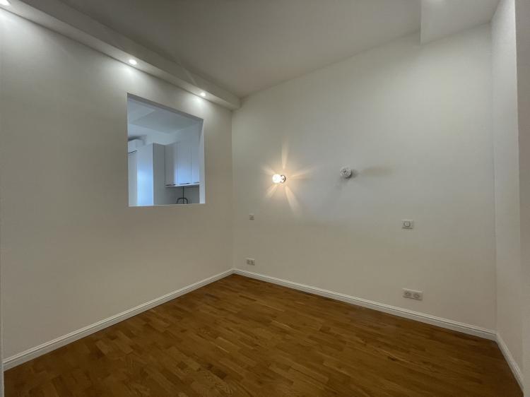 LE TROCADÉRO - STUDIO RÉNOVÉ - LARVOTTO