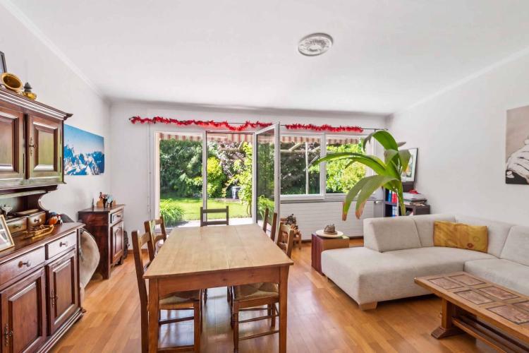 En exclusivité – Charmante villa familiale de plain-pied au calme absolu