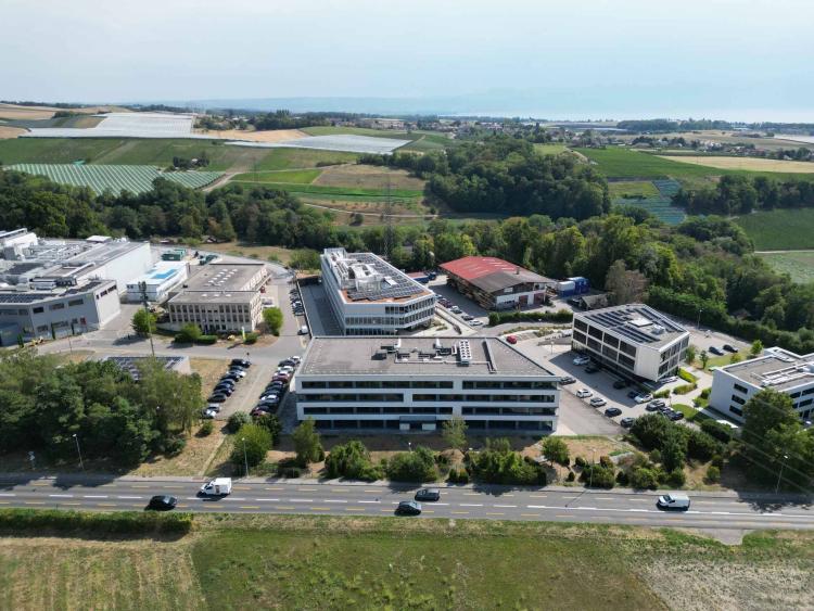 LAKE CENTRE - L'agilité d'un espace à taille humaine