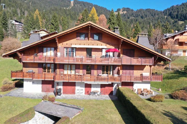SKI-IN SKI-OUT ! Appartement traversant au cœur du Domaine de la Résidence