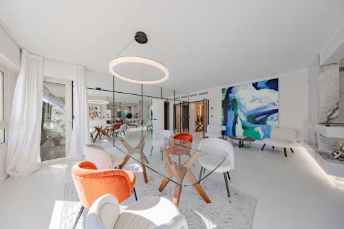 MAGNIFIQUE PENTHOUSE RENOVE