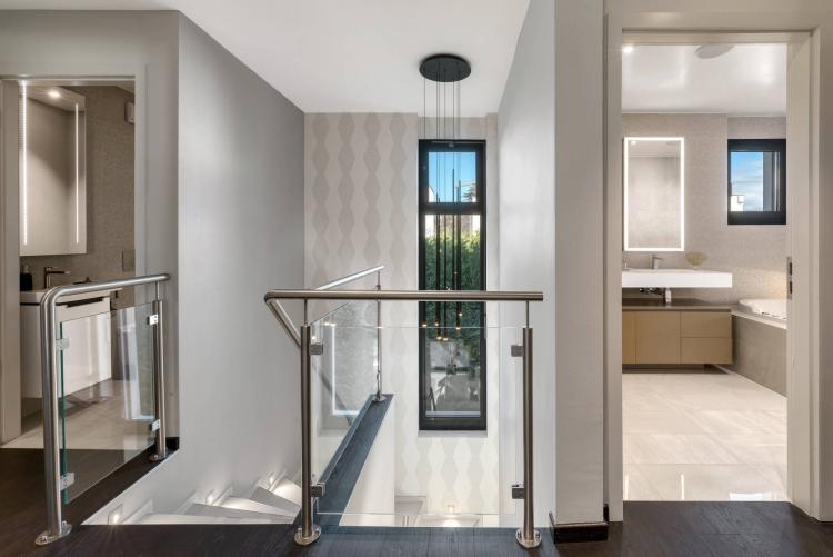 Exclusif ! Superbe Villa Contemporaine De Luxe, Certifiée Minergie