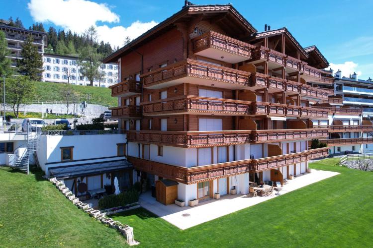 Très bel appartement en rez-de-jardin avec magnifique vue