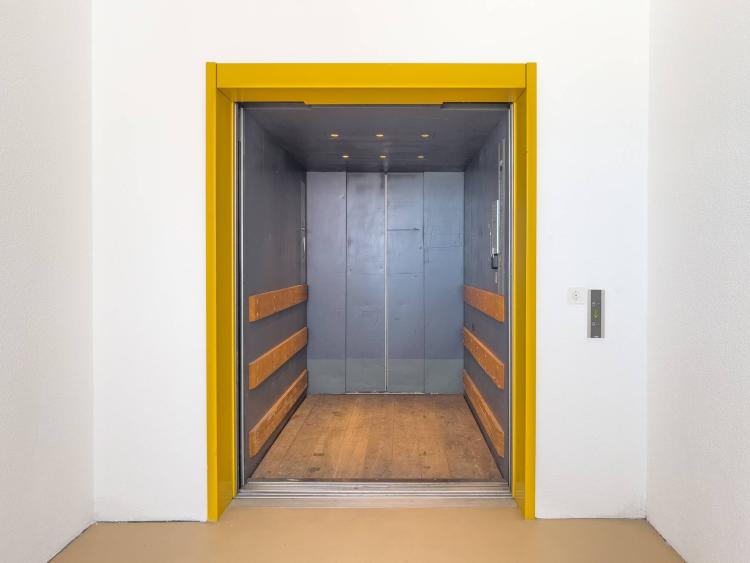 Laboratoire, production, atelier de 420 m2 à louer à Satigny