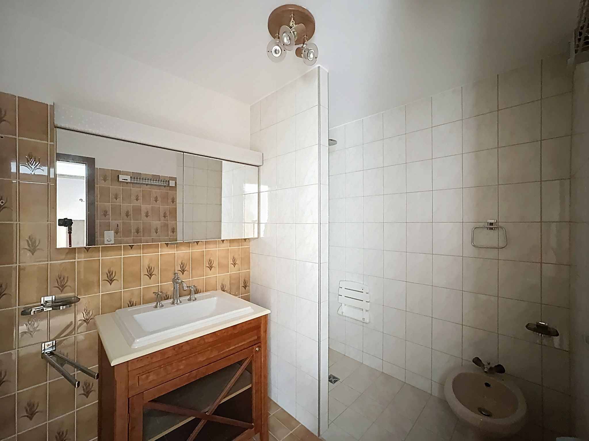 Appartement de 3.5 pièces face au golf avec très belle vue
