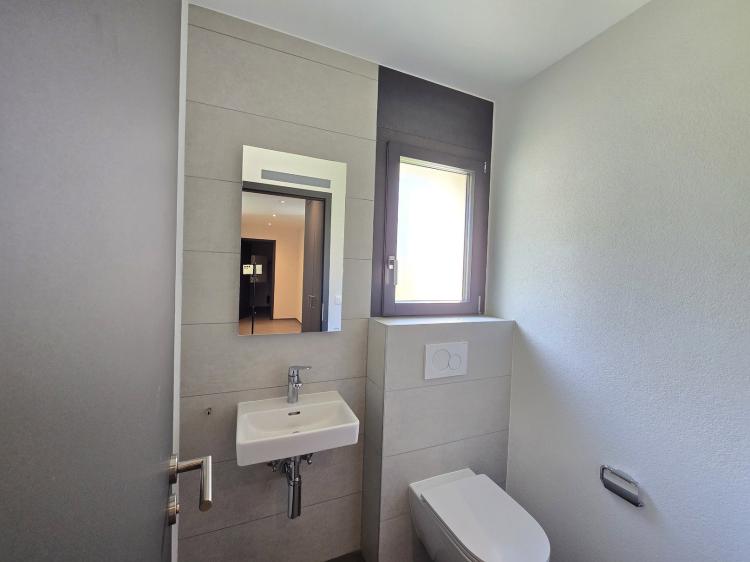 Villa neuve / 203 m2 et 845 m3 / Prix à discuter