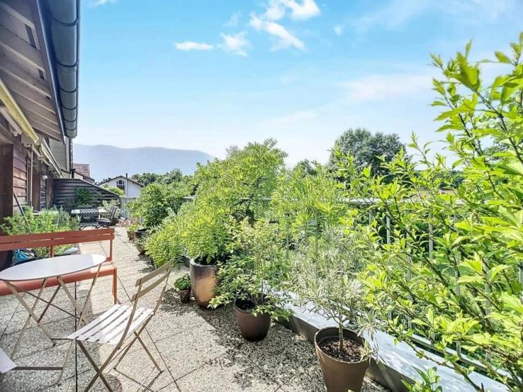 Apartment for sale in Troinex, Switzerland