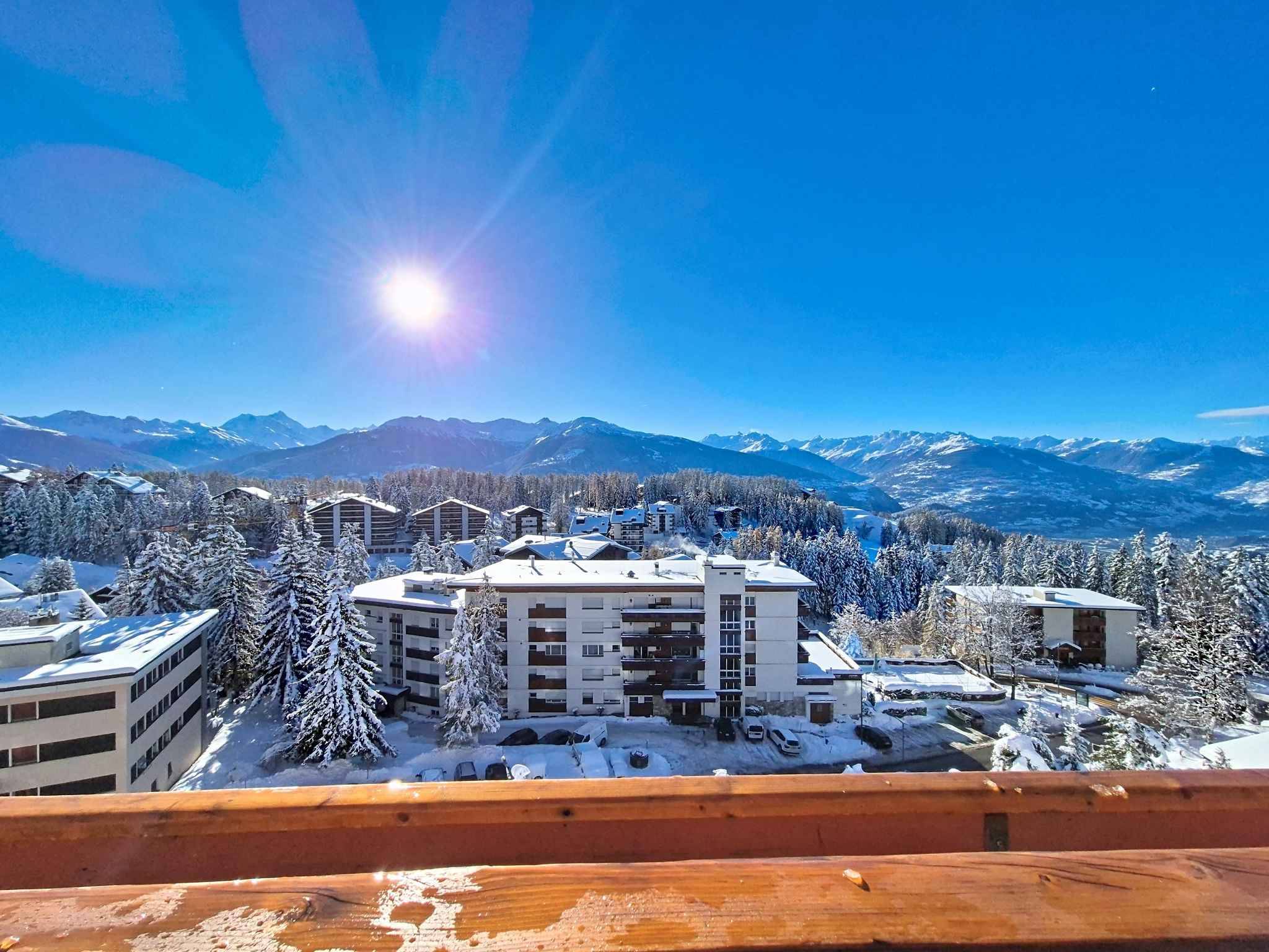 EXCLUSIVITÉ - Superbe 5.5 pièces avec vue panoramique et studio indépendant