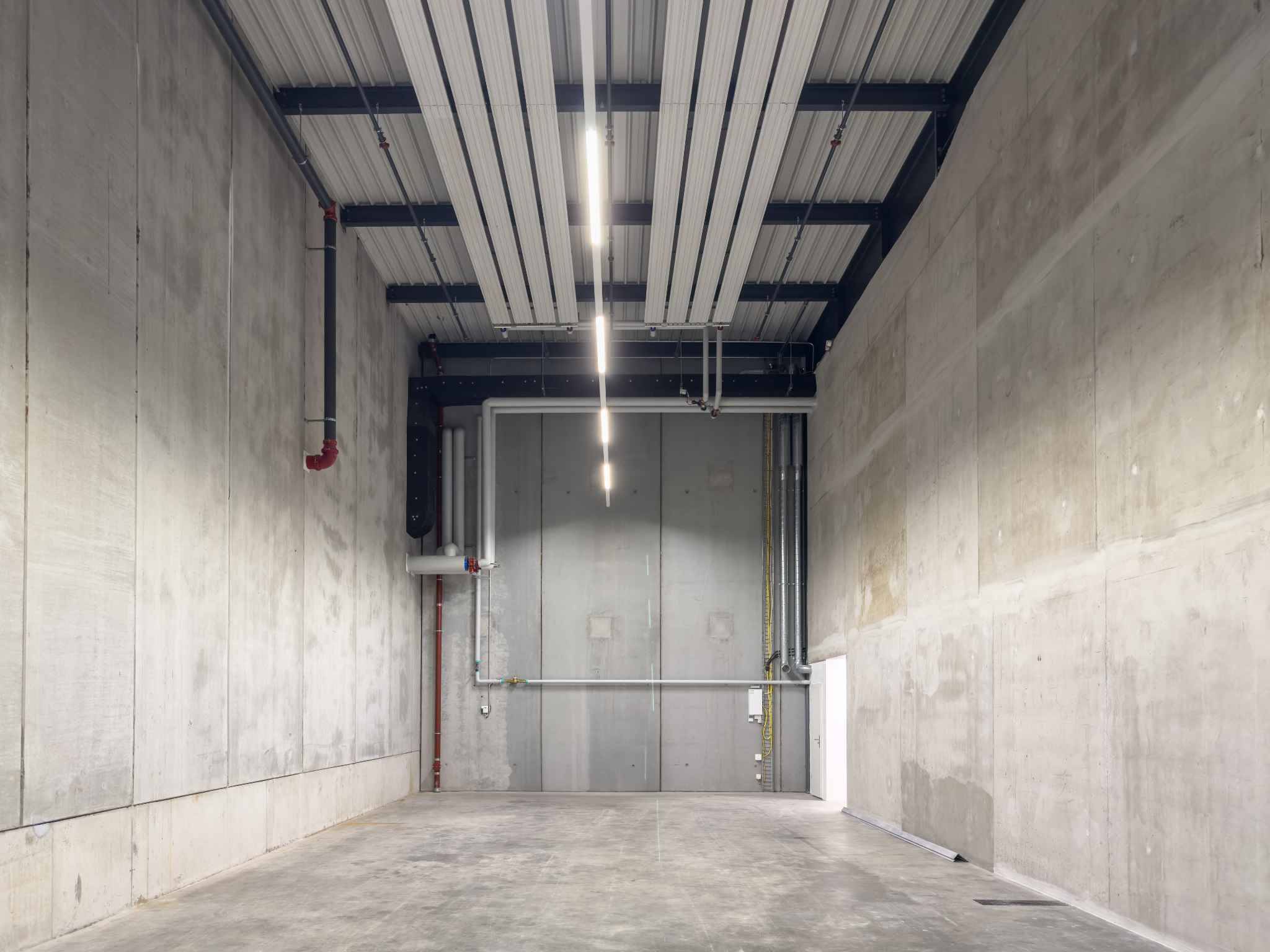 Superbes surfaces Industrielles modernes à Vernier
