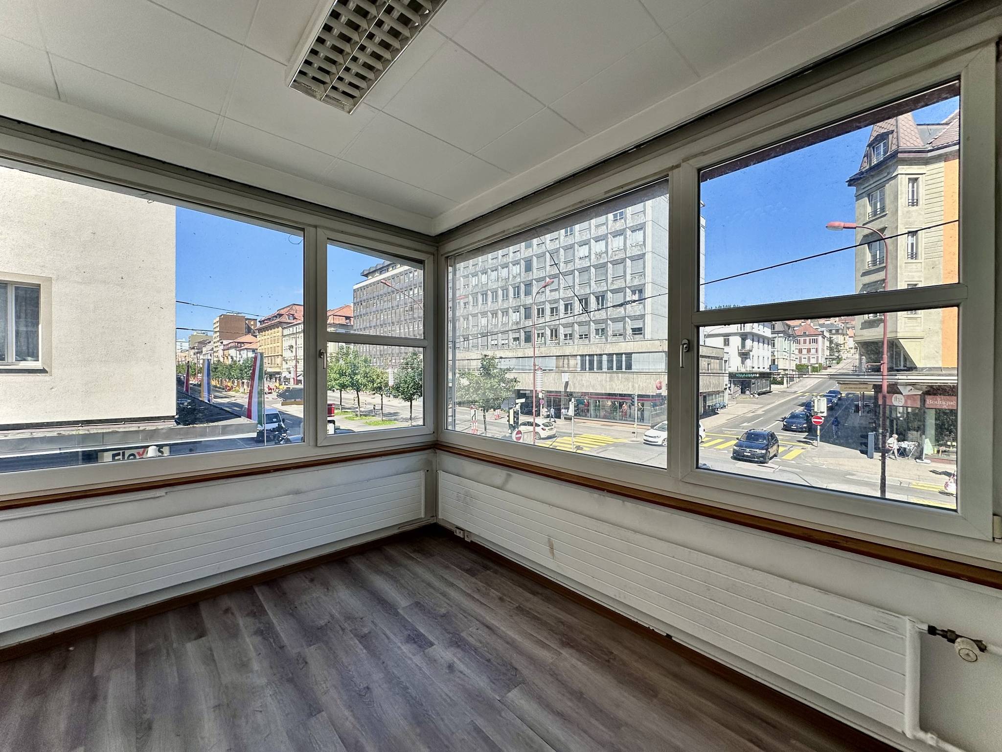 Bureaux, locaux de 128 m2 à louer à la Chaux-de-Fonds
